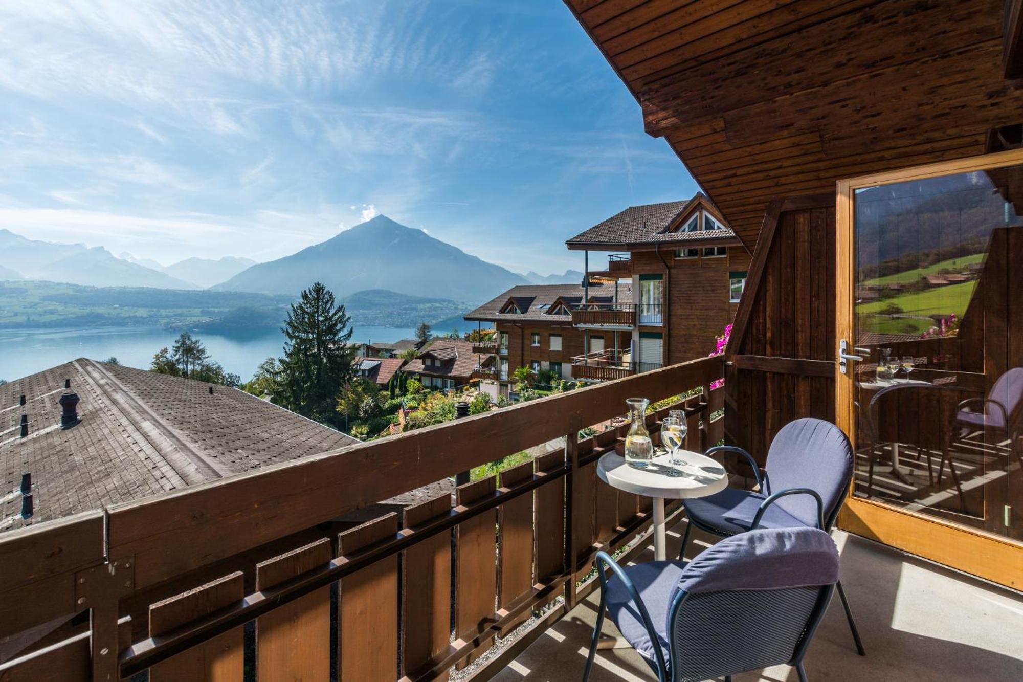 Solbadhotel Sigriswil Bagian luar foto